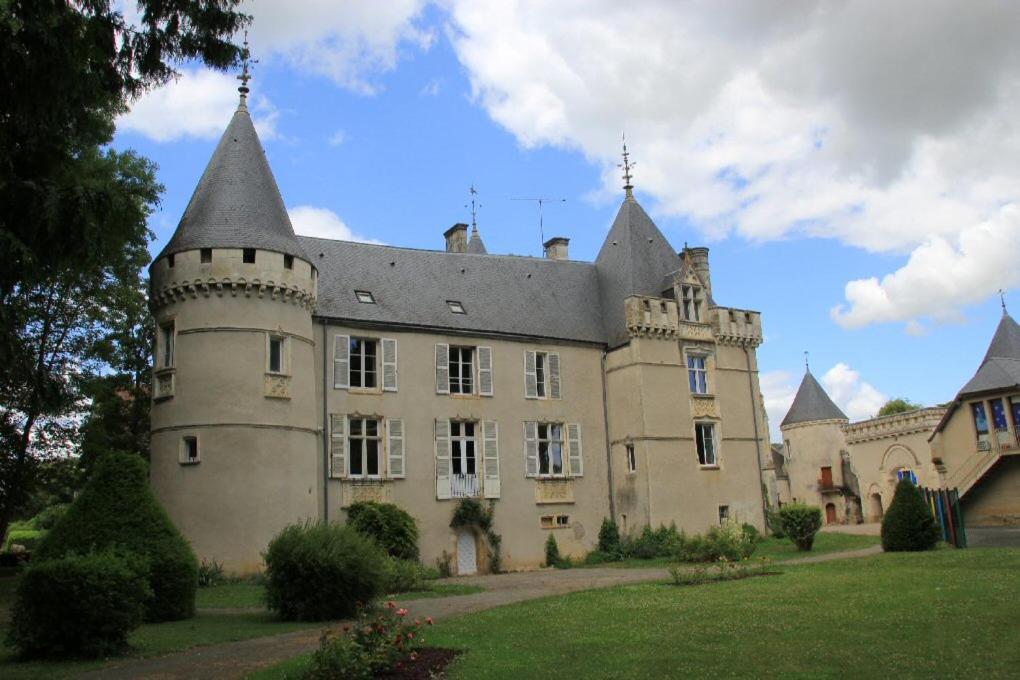 Ferienwohnung Le Petit Pays Montgivray Exterior foto